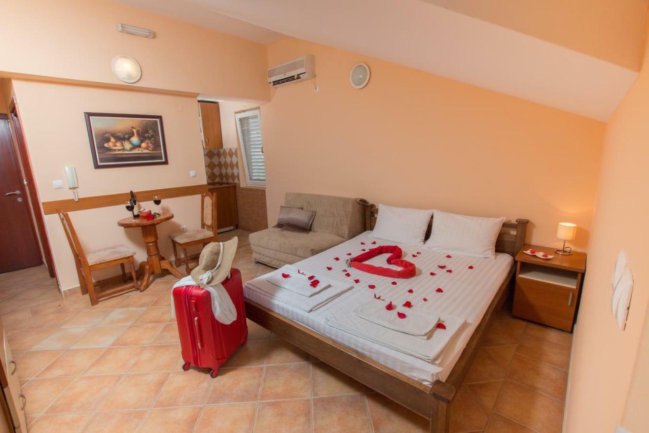 Adzic Apartments Budva Exterior foto